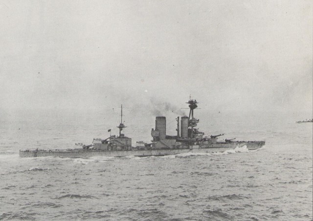 El Latorre en servicio con la Royal Navy en la batalla de Jutlandia, con el nombre de HMS Canda