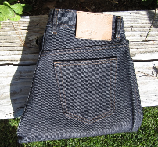 18.5OZ IXN SLUB JEANS