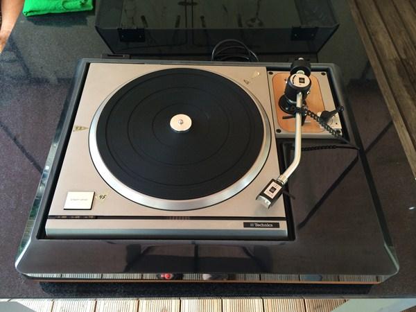 [Bild: plattenspieler_technics_sl_1000mk2.jpg]