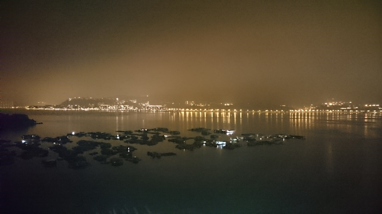 Semana Santa en Hong Kong (2017) - Blogs de China - 15-ABR BOUNCEinc, Tai Po Market, piscina y barbacoa nocturna (10)