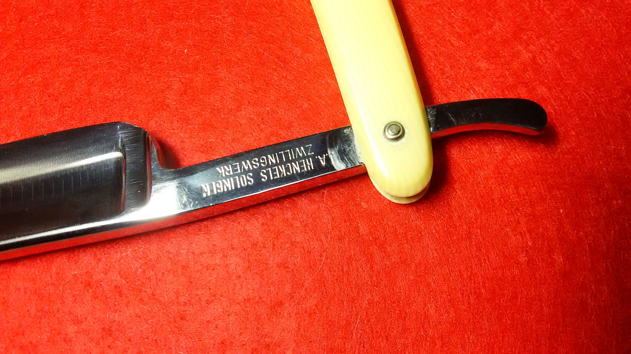 Vintage J.A.HENCKELS Friodur 72 1/2 INOX SOLINGEN STRAIGHT Vintage J.A.HENCKELS Friodur 72 1/2 INOX SOLINGEN STRAIGHT