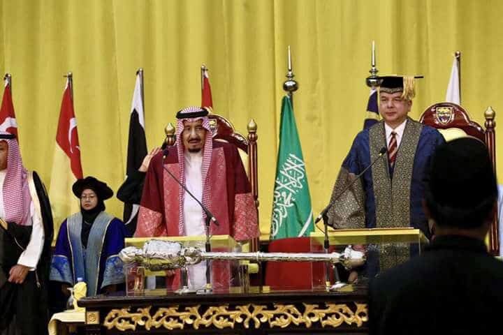 Raja Arab Saudi Terima Ijazah Kehormat Dari Sultan Perak