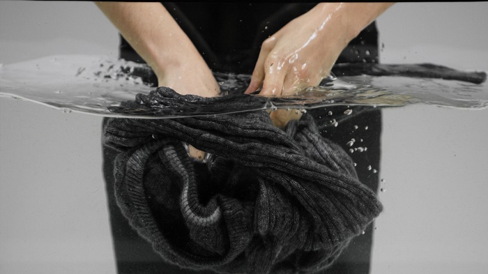 Πλύνε σωστά τα ρούχα σου #AEG